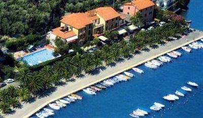 фото отеля Hotel Della Baia Portovenere
