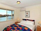 фото отеля Lakeside Holiday Apartments South Yunderup