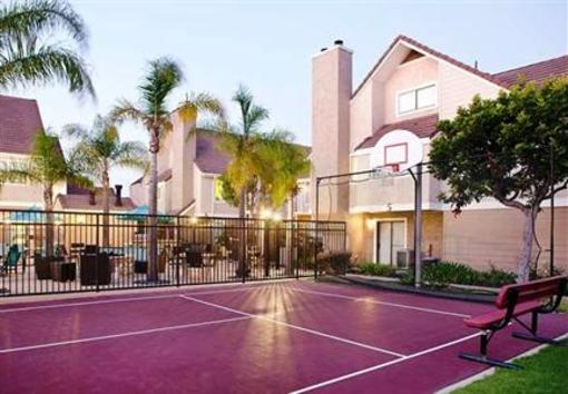 фото отеля Residence Inn Costa Mesa Newport Beach