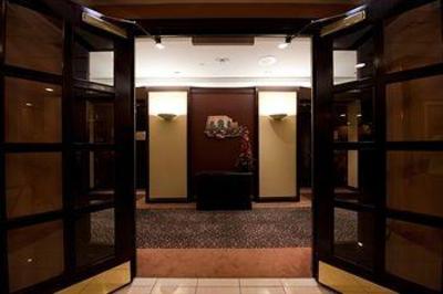 фото отеля Capital Hill Hotel & Suites