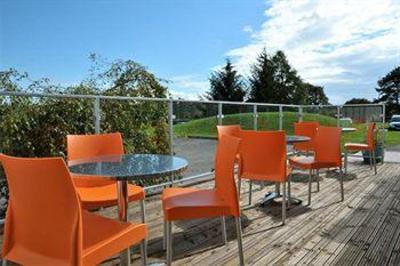 фото отеля Eight Acres Hotel & Leisure Club