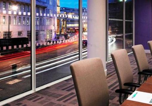 фото отеля De Vere Venues Hunton Park