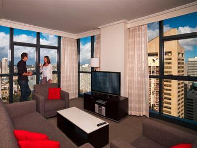 фото отеля Meriton Serviced Apartments Pitt Street