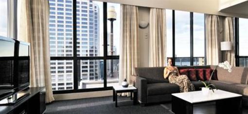 фото отеля Meriton Serviced Apartments Pitt Street