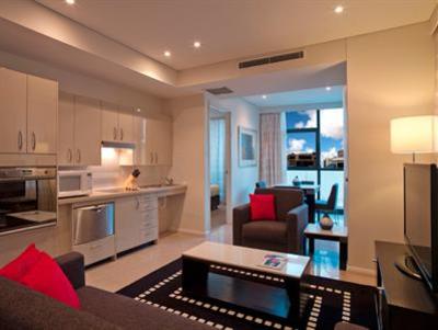 фото отеля Meriton Serviced Apartments Pitt Street