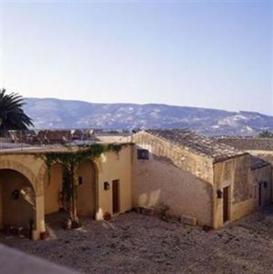 фото отеля Agriturismo Baglio Fontana Buseto Palizzolo