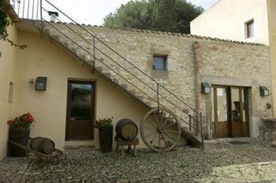 фото отеля Agriturismo Baglio Fontana Buseto Palizzolo