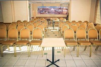 фото отеля Hotel Meridian Chelyabinsk