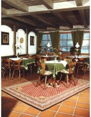 фото отеля Hotel und Restaurant Kronen Stuben