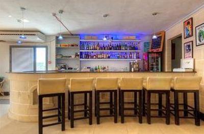 фото отеля Ocean Reef Hotel Marsascala