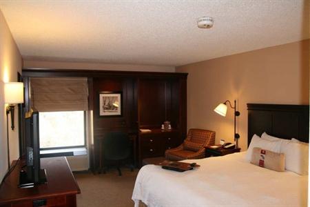 фото отеля Hampton Inn Charleston / Mt Pleasant - Patriots Point