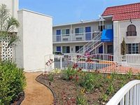 Motel 6 Gardena