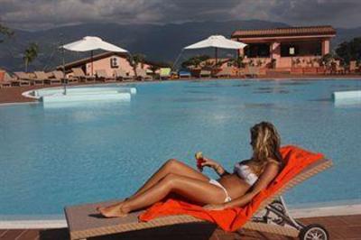 фото отеля Popilia Country Resort