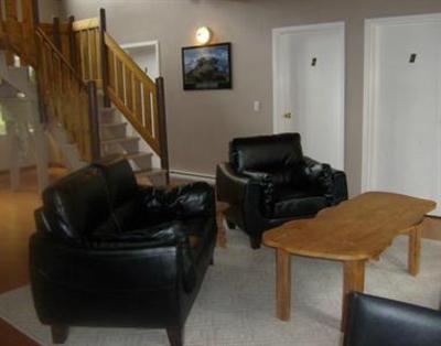 фото отеля C&N Backpackers Port Hardy