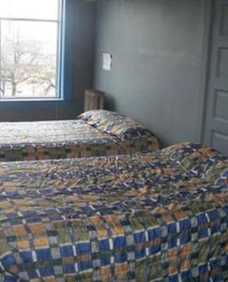 фото отеля C&N Backpackers Port Hardy