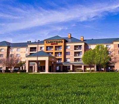 фото отеля Courtyard by Marriott Dallas Richardson at Campbell