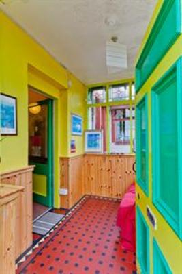 фото отеля Fort William Backpackers