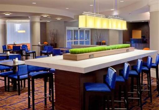 фото отеля Courtyard by Marriott Toronto Mississauga/Meadowvale