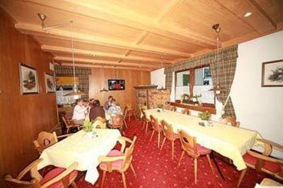 фото отеля Familienhotel Rotspitz Maurach