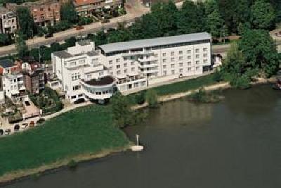 фото отеля NH Rijnhotel