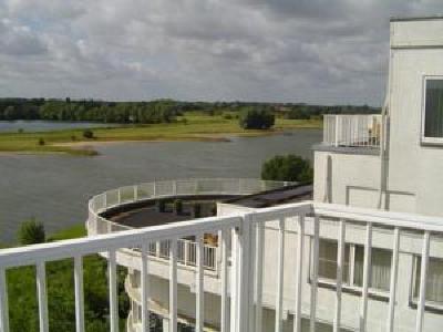 фото отеля NH Rijnhotel
