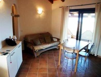 фото отеля Sardinya Holiday Apartments