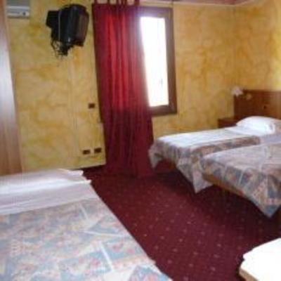 фото отеля Albergo Villanova