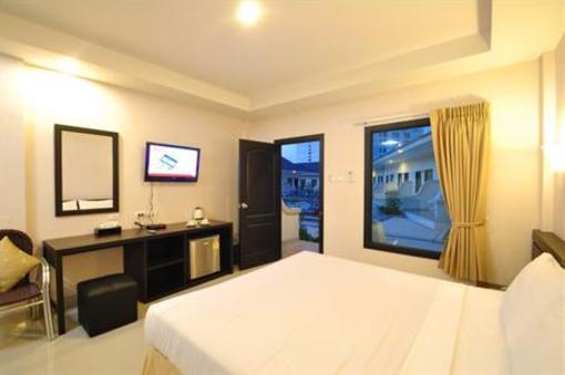 фото отеля The Natural Resort Phuket