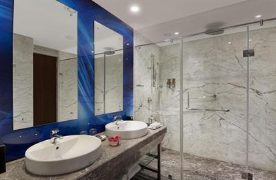 фото отеля The Richmond Hotel Bangalore