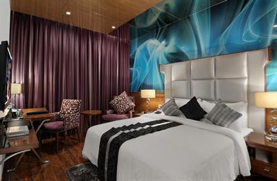 фото отеля The Richmond Hotel Bangalore