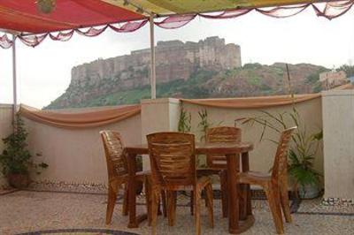фото отеля Shyam Palace Paying Guest House