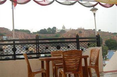 фото отеля Shyam Palace Paying Guest House