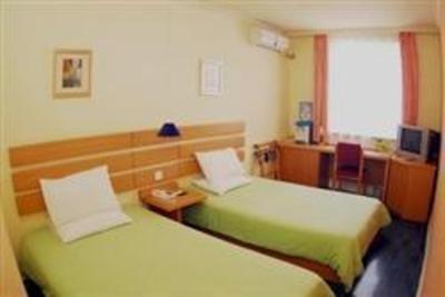 фото отеля Home Inn (Changsha Tiyuguan)