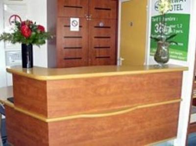 фото отеля Fairway Hotel