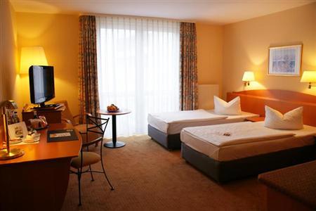 фото отеля Best Western Macrander Hotel Dresden