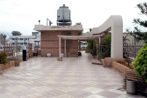 фото отеля Hotel Rajadhani