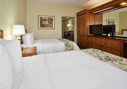 фото отеля Quality Suites San Luis Obispo