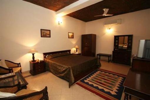 фото отеля Vaseela Resort Chandigarh