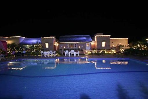 фото отеля Vaseela Resort Chandigarh