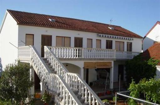 фото отеля Apartments Vesna