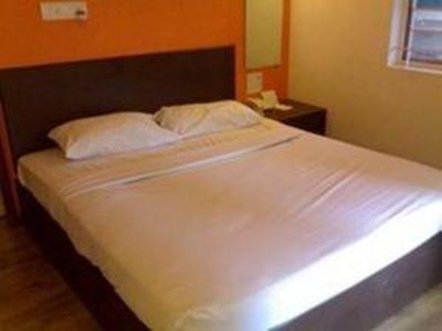 фото отеля Hotel Unique Residency Bangalore