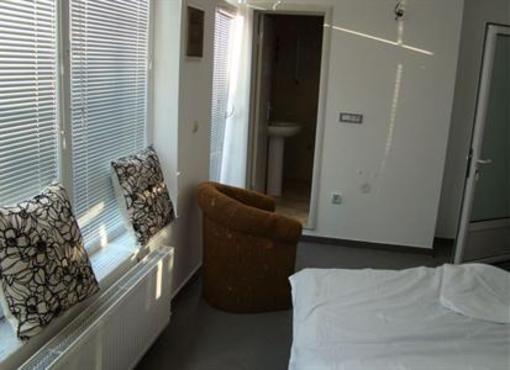 фото отеля Hostel Pozarevac