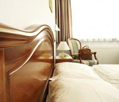 фото отеля Hotel Zur Post Salzburg