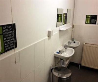 фото отеля Journeys Dover Hostel