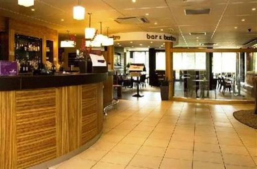 фото отеля Premier Inn M62 Jct32 Castleford