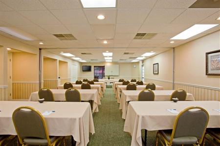 фото отеля Staybridge Suites Torrance