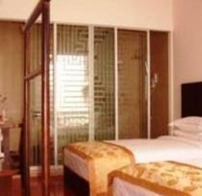 фото отеля Dali Fairyland Hotel Tai He Ju