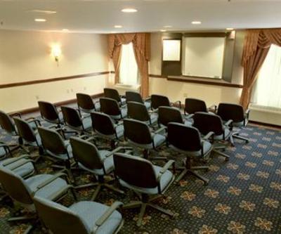 фото отеля Nathan Hale Inn and Conference Center
