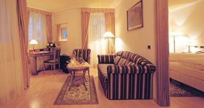 фото отеля Hotel Goldener Adler Bressanone