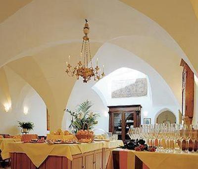 фото отеля Hotel Goldener Adler Bressanone